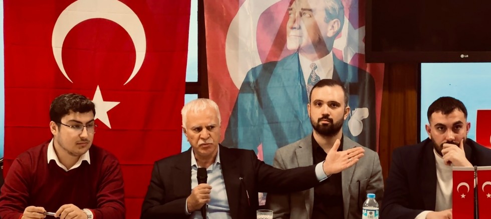 Terörsüz Türkiye için yapılması gereken, Suriye’deki YPG yılanının başını ezmektir!